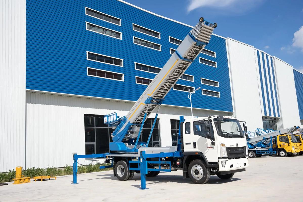 高青县小型云梯车上料车租赁多少钱