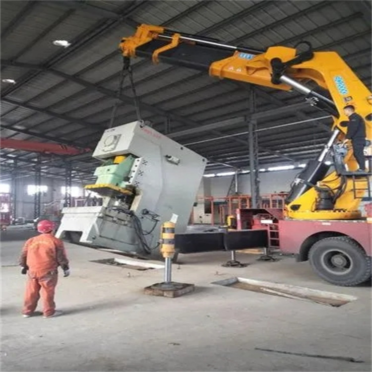 高青县80吨折臂吊车出租附近电话